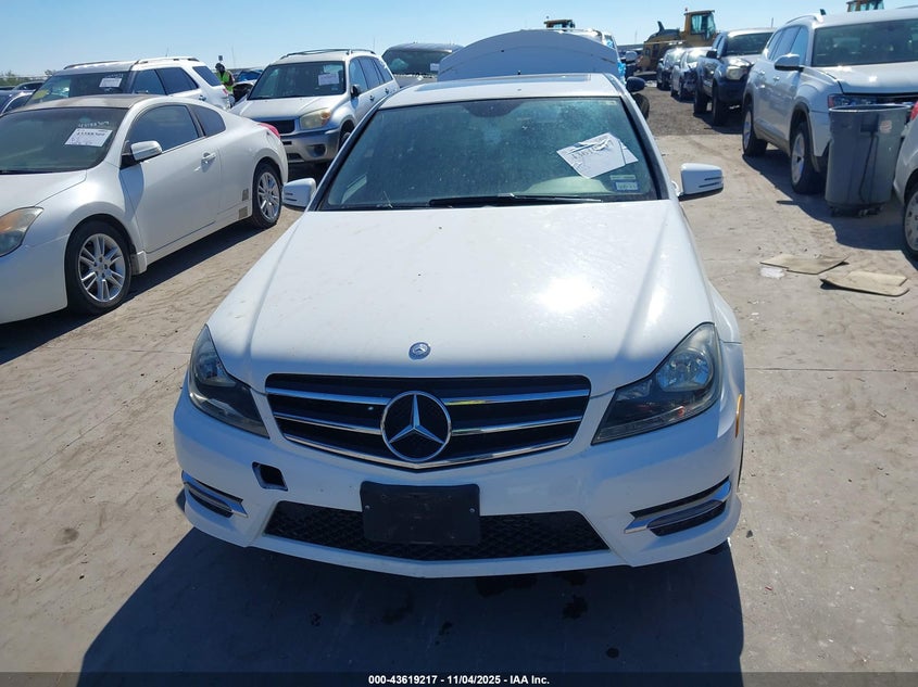 2014 MERCEDES-BENZ C 250 SPORT - WDDGF4HB4EA934700