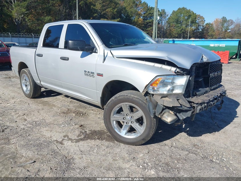 RAM 1500 EXPRESS 4X4 5 7 BOX