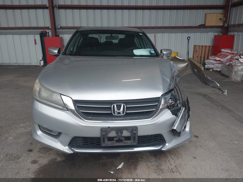 1HGCR2F54DA274515 2013 HONDA ACCORD photo no. 12