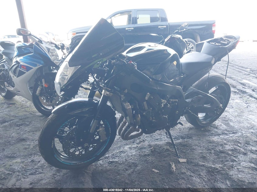 2020 SUZUKI GSX-R750 JS1GR7MA8L7100157