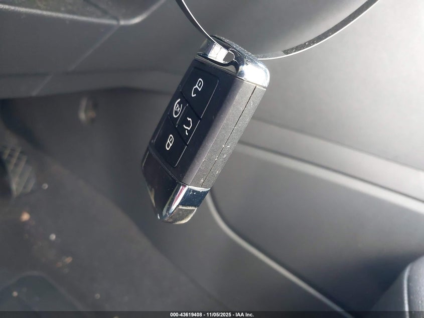 2021 VOLKSWAGEN ATLAS CROSS SPORT 3.6L V6 SE W/TECHNOLOGY 1V2KE2CA7MC231989