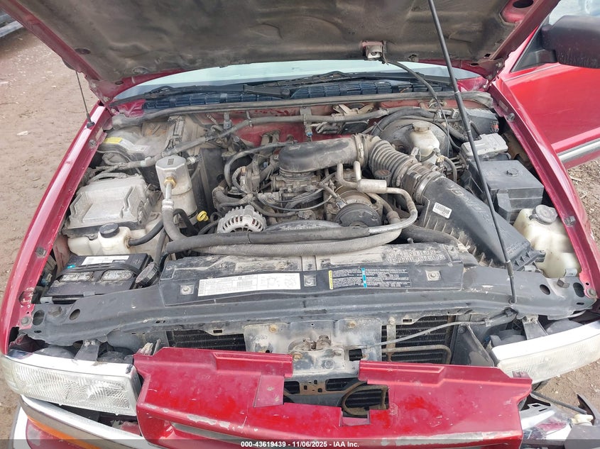 2001 Chevrolet Blazer Lt VIN: 1GNDT13W012141081 Lot: 43619439