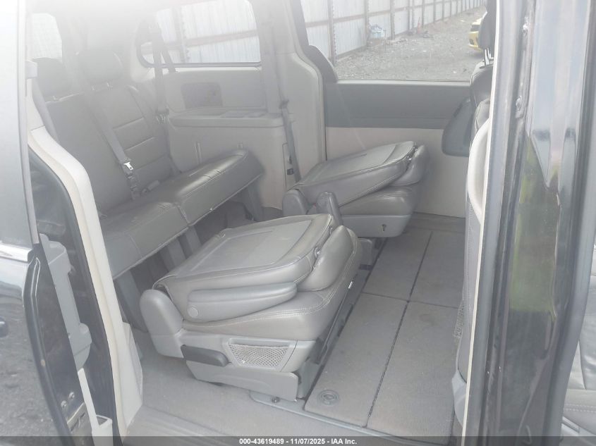 2010 Chrysler Town & Country Touring VIN: 2A4RR5D14AR413344 Lot: 43619489