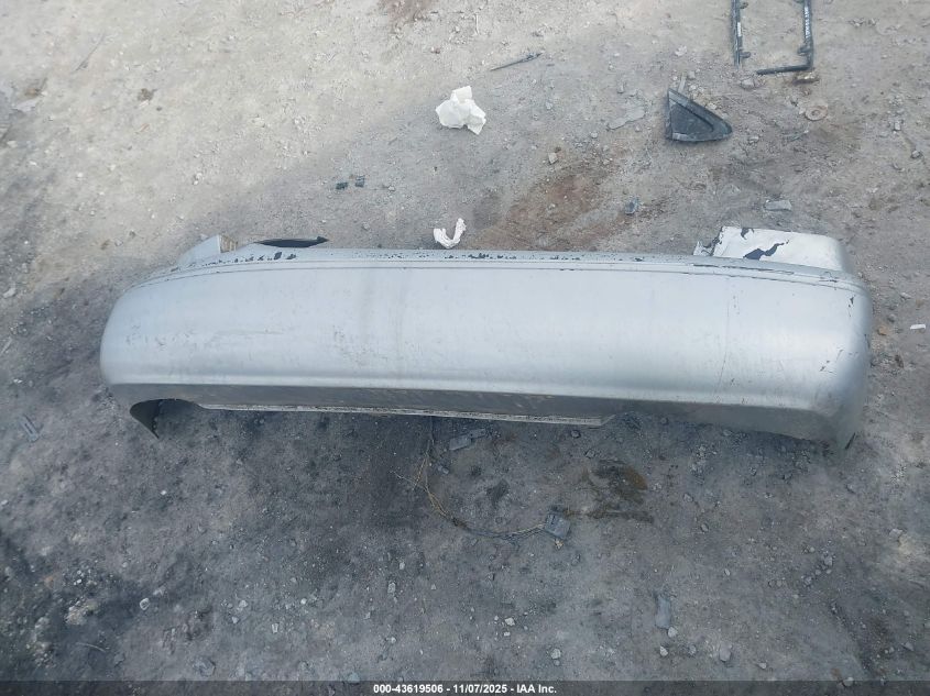 2001 Toyota Camry Le VIN: 4T1BG22K41U778855 Lot: 43619506