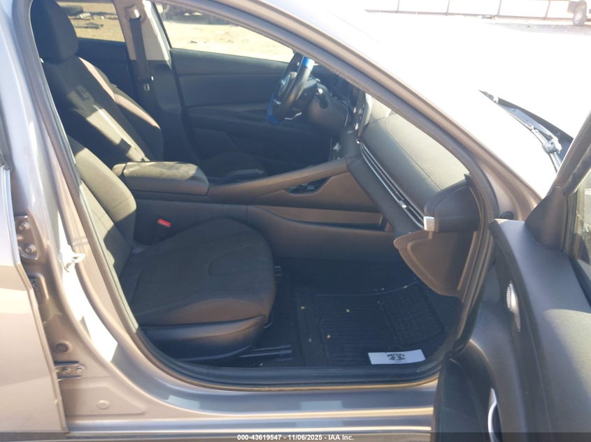 2022 Hyundai Elantra Sel VIN: KMHLM4AG6NU254070 Lot: 43619547