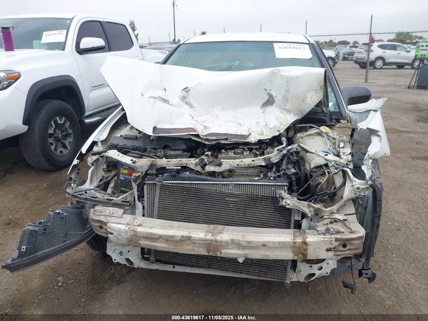 2004 Honda Civic Lx VIN: 2HGES15634H586666 Lot: 43619617