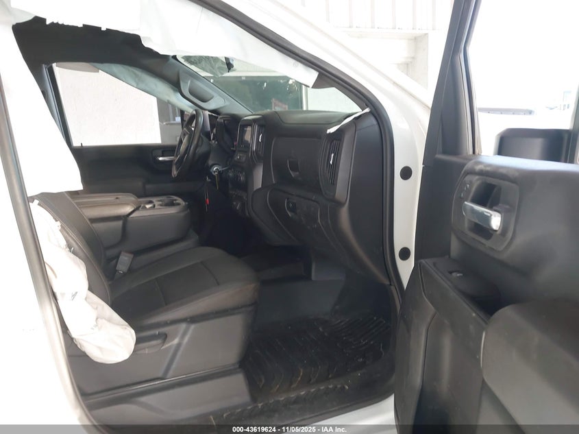 1GC5YLE7XMF261029 2021 CHEVROLET SILVERADO photo no. 5