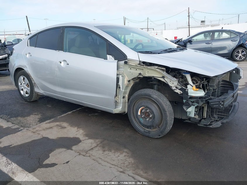 2017 KIA FORTE LX - 3KPFK4A78HE143918
