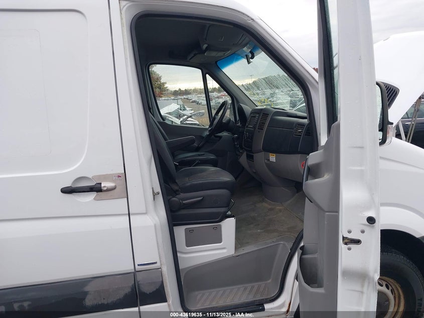 WD3PE7DC3E5834538 2014 MERCEDES-BENZ SPRINTER photo no. 5