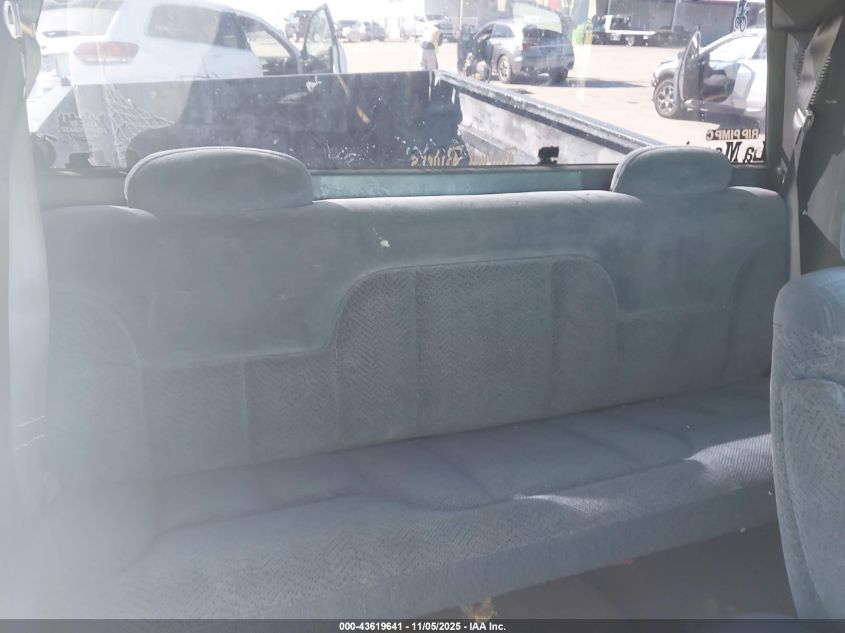 1996 Chevrolet Gmt-400 C1500 VIN: 2GCEC19W3T1119227 Lot: 43619641