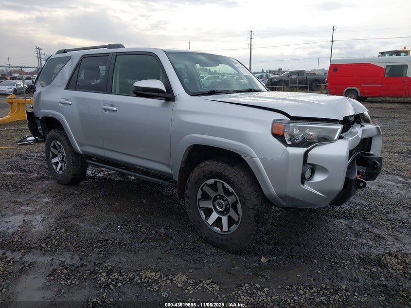 2015 TOYOTA 4RUNNER SR5 - JTEBU5JRXF5269895