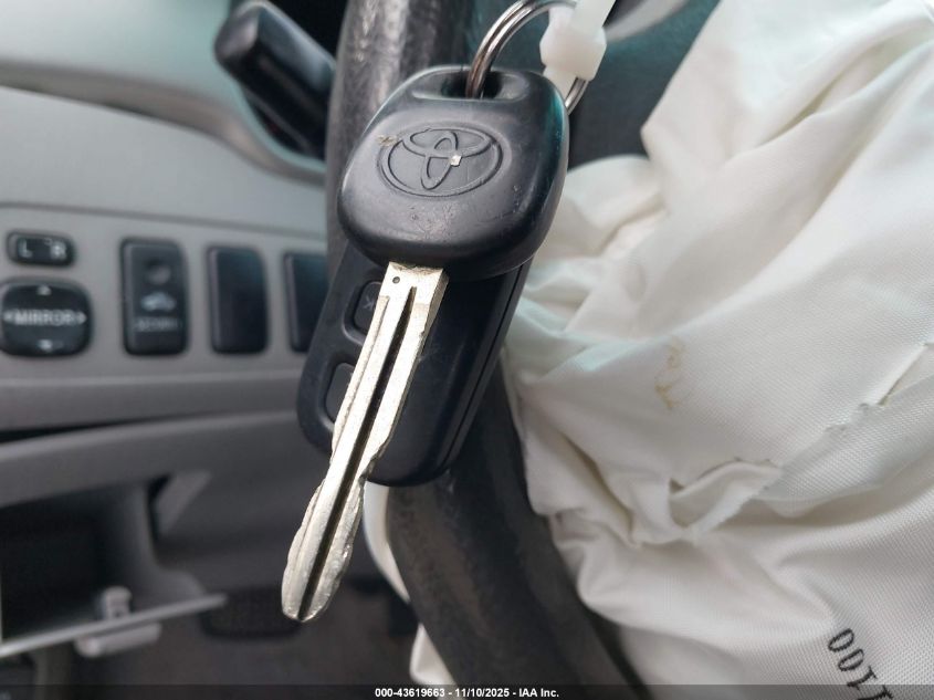 2007 Toyota Highlander V6 VIN: JTEGP21A870138436 Lot: 43619663