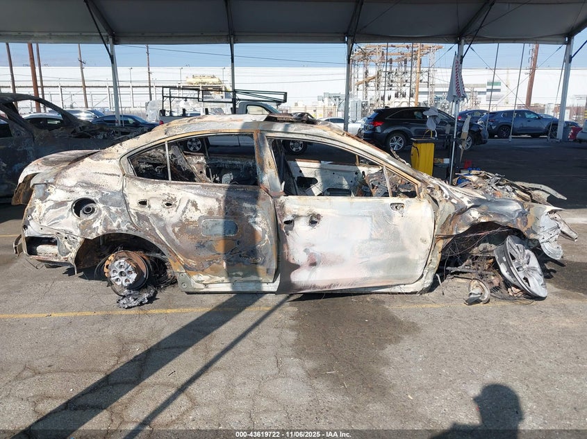 2016 SUBARU WRX PREMIUM - JF1VA1E60G8813829