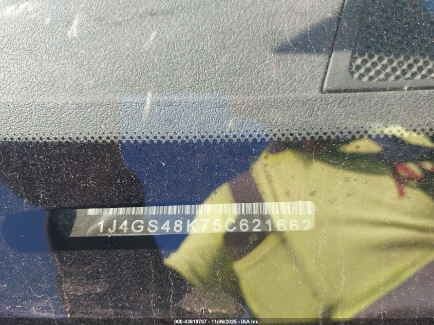 2005 Jeep Grand Cherokee Laredo VIN: 1J4GS48K75C621662 Lot: 43619787