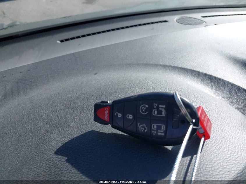 2019 DODGE GRAND CARAVAN GT - 2C4RDGEG0KR725021