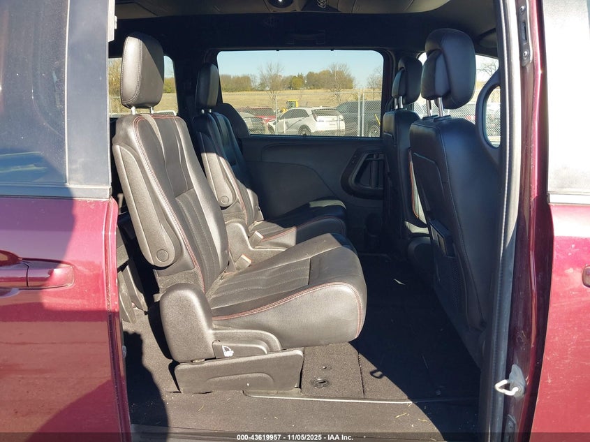 2019 DODGE GRAND CARAVAN GT - 2C4RDGEG0KR725021