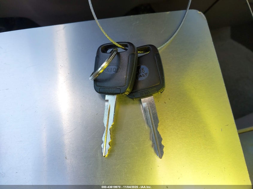 1999 Mercury Grand Marquis Ls VIN: 2MEFM75W2XX628494 Lot: 43619970