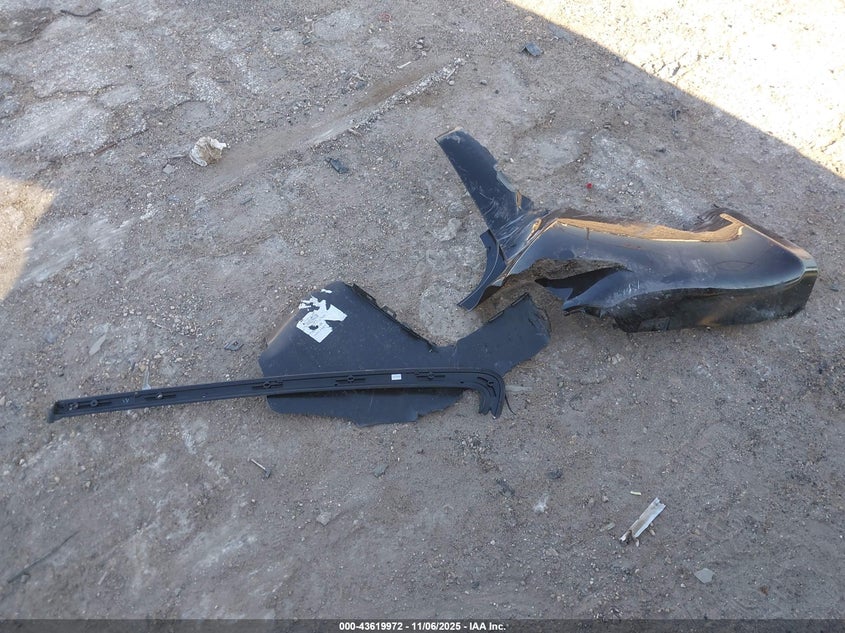 2026 Chrysler Pacifica Limited VIN: 2C4RC1GG9TR175851 Lot: 43619972