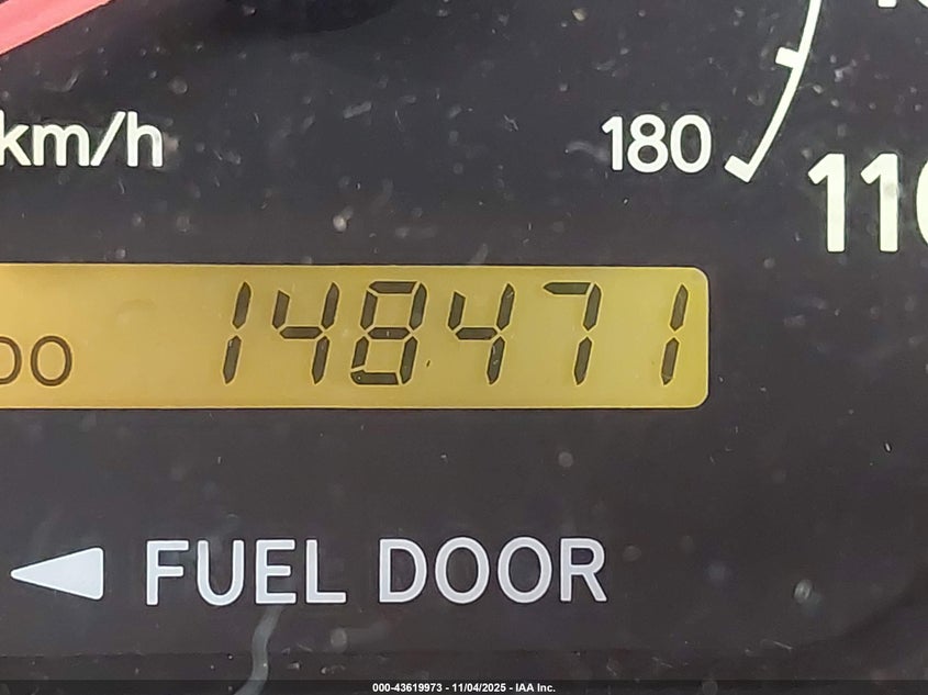 2000 Toyota Sienna Le VIN: 4T3ZF13C0YU238438 Lot: 43619973