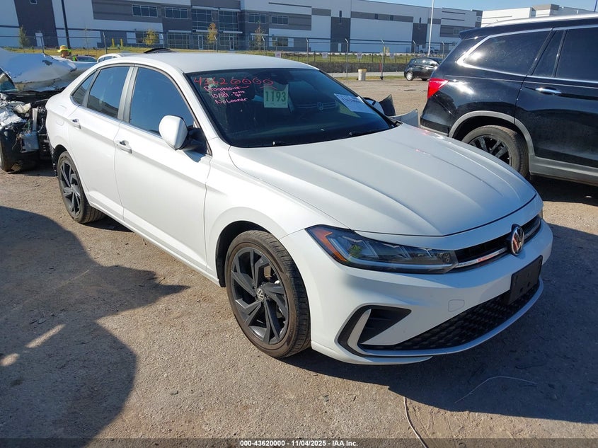 VOLKSWAGEN JETTA 1.5T SE