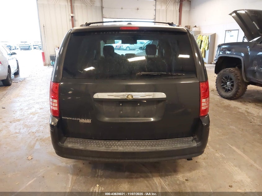 2008 Chrysler Town & Country Touring VIN: 2A8HR54P08R829495 Lot: 43620021