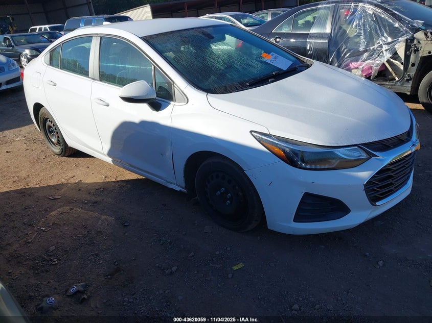 2019 CHEVROLET CRUZE LT - 1G1BE5SM4K7109099