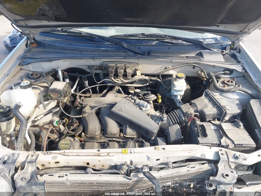 2005 Ford Escape Xlt VIN: 1FMCU93105DA16737 Lot: 43620105