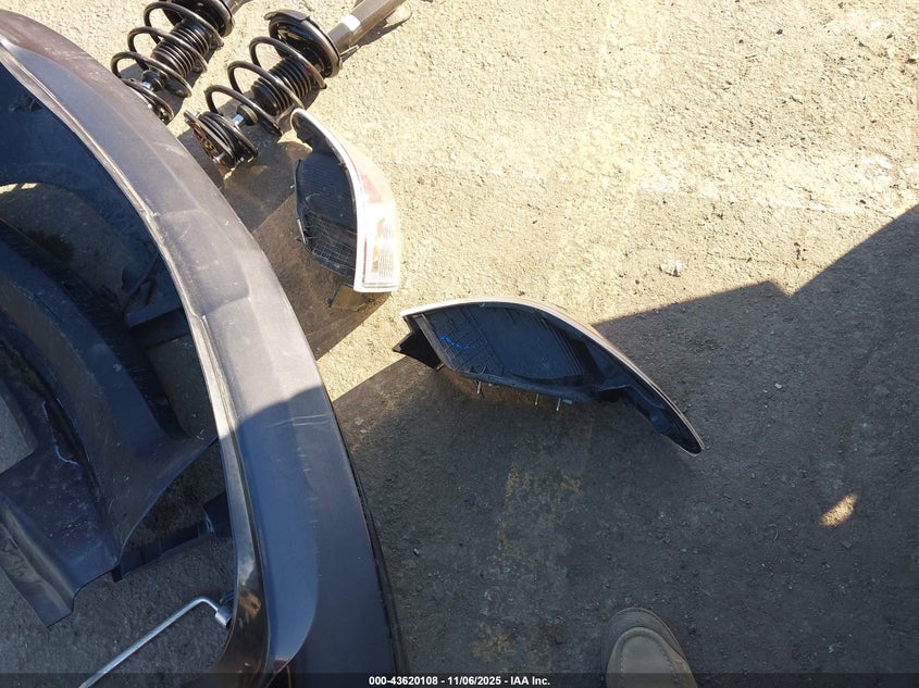 2013 MAZDA MAZDA3 I GRAND TOURING - JM1BL1WPXD1810911