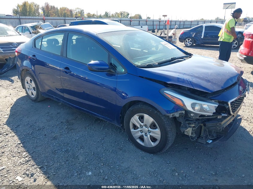 2017 KIA FORTE LX - 3KPFK4A75HE151376