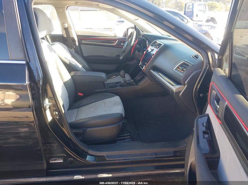 2019 SUBARU LEGACY 2.5I SPORT - 4S3BNAS68K3010424