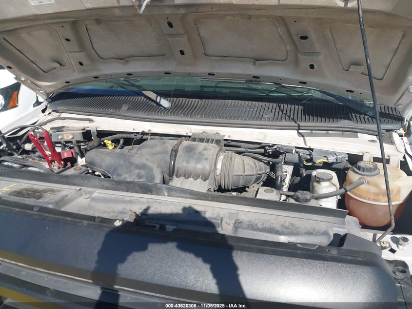 2011 Ford E-250 Commercial VIN: 1FTNE2ELXBDB35200 Lot: 43620308