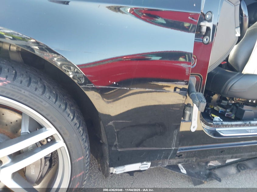 2019 MERCEDES-BENZ S 560 - WDDUG8DB3KA437985