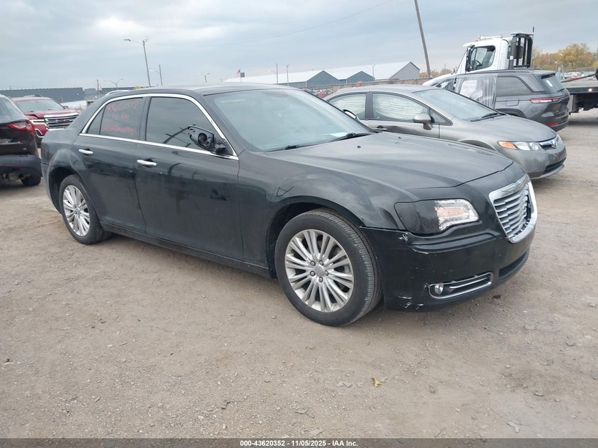 CHRYSLER 300C AWD