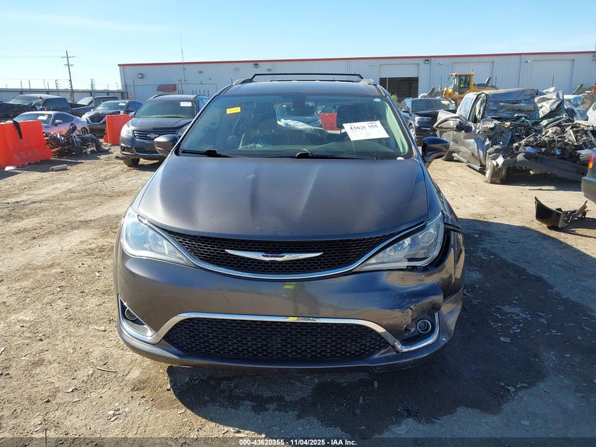 2018 Chrysler Pacifica Touring L VIN: 2C4RC1BG8JR110476 Lot: 43620355