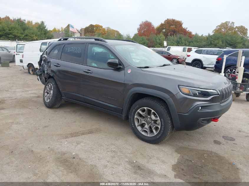 JEEP CHEROKEE TRAILHAWK 4X4