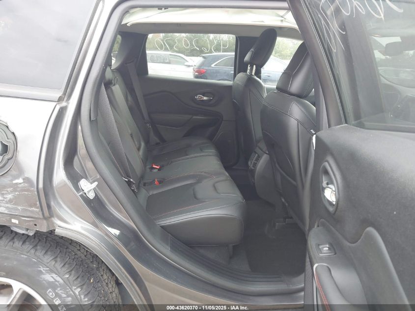 2022 Jeep Cherokee Trailhawk 4X4 VIN: 1C4PJMBXXND500647 Lot: 43620370