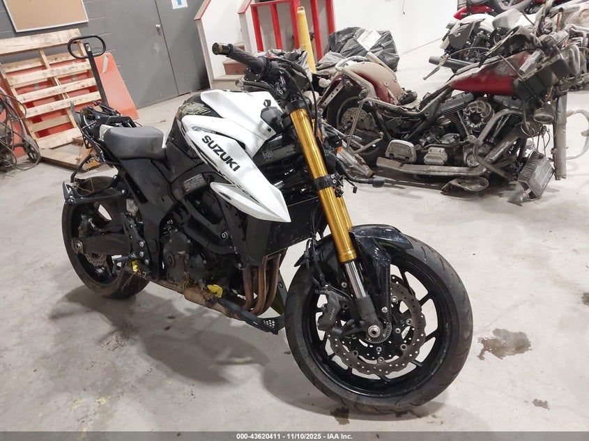 2023 SUZUKI GSX-S750 M/Z - JS1C533D0P7100397
