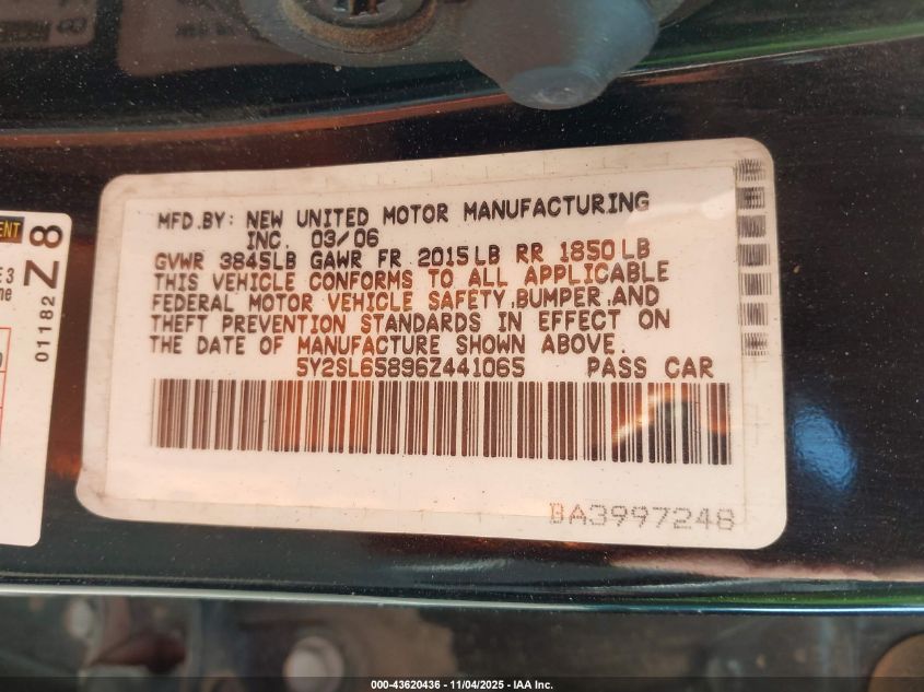 2006 Pontiac Vibe VIN: 5Y2SL65896Z441065 Lot: 43620436