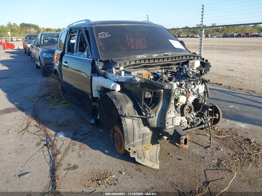 2019 INFINITI QX80 LUXE - JN8AZ2NF6K9688382