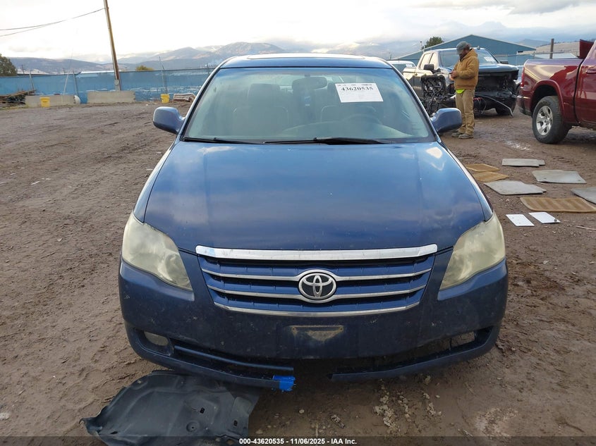 2005 Toyota Avalon Xls VIN: 4T1BK36B35U033812 Lot: 43620535