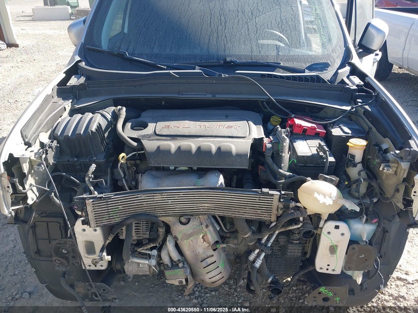 2019 Jeep Renegade Latitude 4X4 VIN: ZACNJBBB0KPK64410 Lot: 43620550