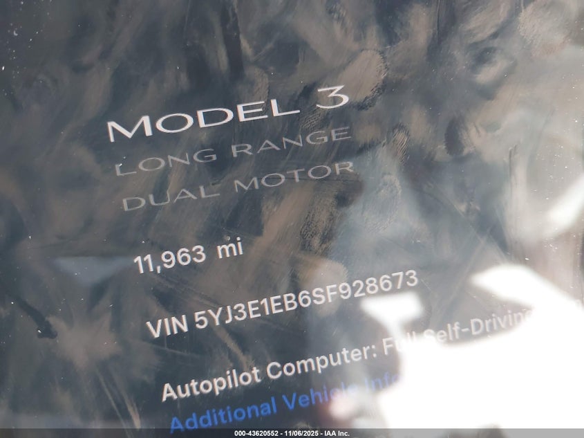 2025 Tesla Model 3 Long Range All-Wheel Drive VIN: 5YJ3E1EB6SF928673 Lot: 43620552