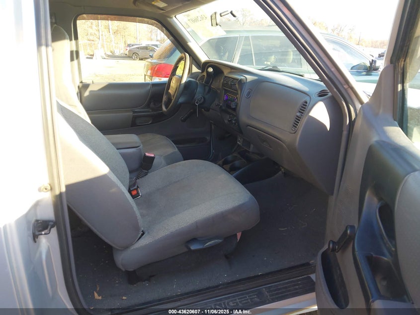 1FTYR14U81TA58143 2001 FORD RANGER photo no. 5