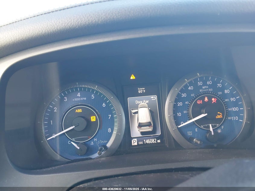 2015 TOYOTA SIENNA XLE PREMIUM 8 PASSENGER 5TDYK3DCXFS543347