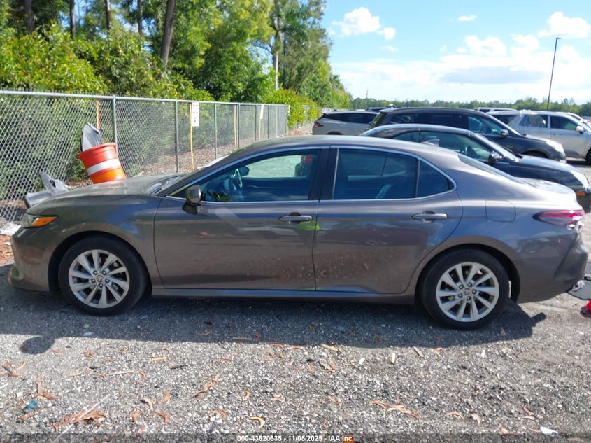 2022 TOYOTA CAMRY LE 4T1C11AK2NU631229