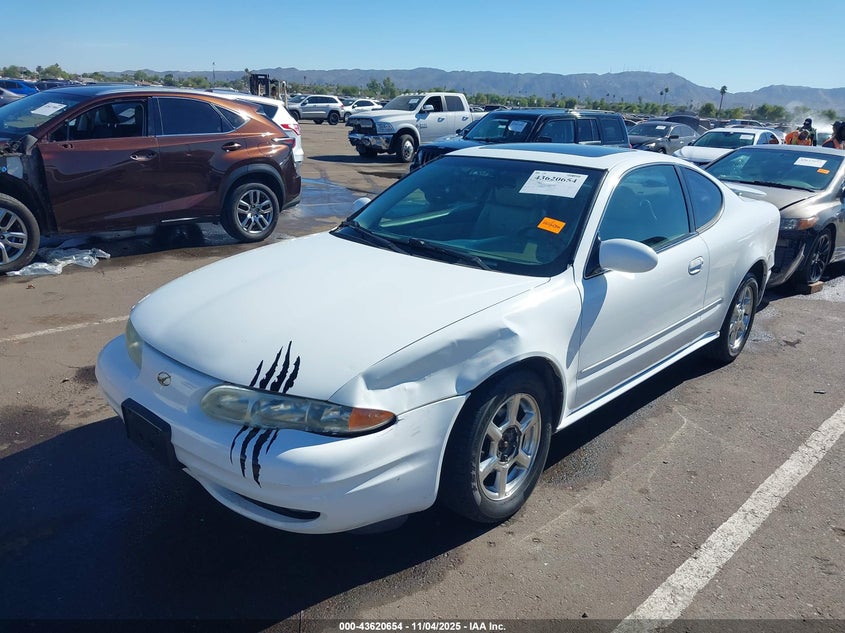 1G3NF12E11C187347 2001 OLDSMOBILE ALERO photo no. 2