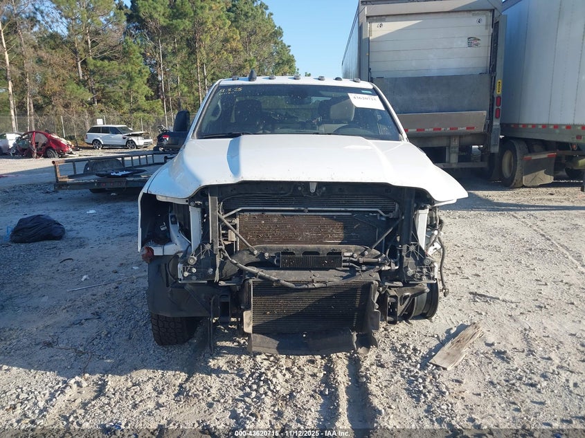 2024 Ram 3500 Big Horn 4X4 8' Box VIN: 3C63RRHL9RG242291 Lot: 43620715