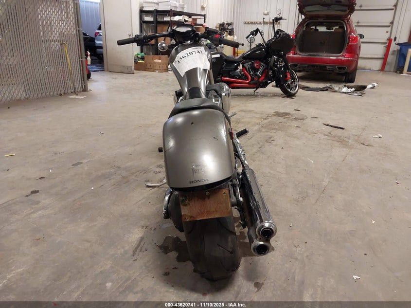 2016 Honda Vt1300 Cx VIN: JH2SC6120GK100575 Lot: 43620741