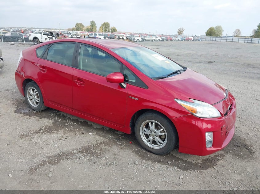 TOYOTA PRIUS THREE