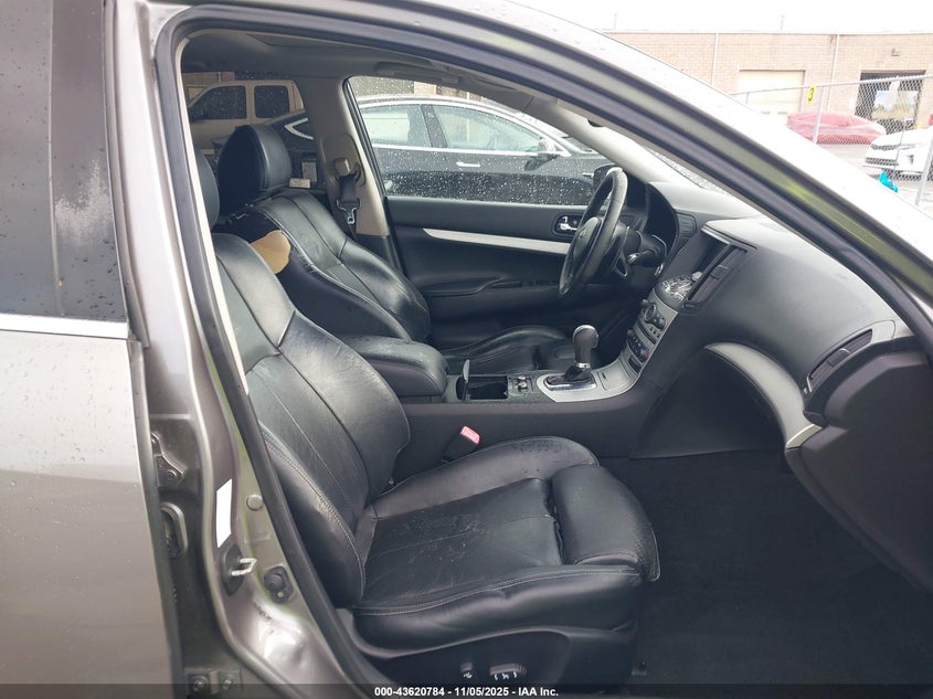 JNKCV61E39M012577 2009 INFINITI G photo no. 5